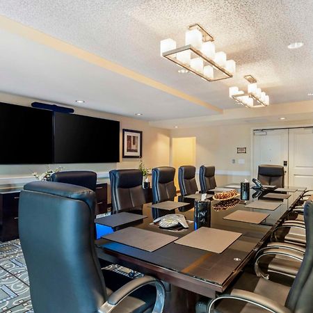 Best Western Plus Marina Gateway Hotel National City Buitenkant foto