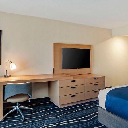 Best Western Plus Marina Gateway Hotel National City Buitenkant foto